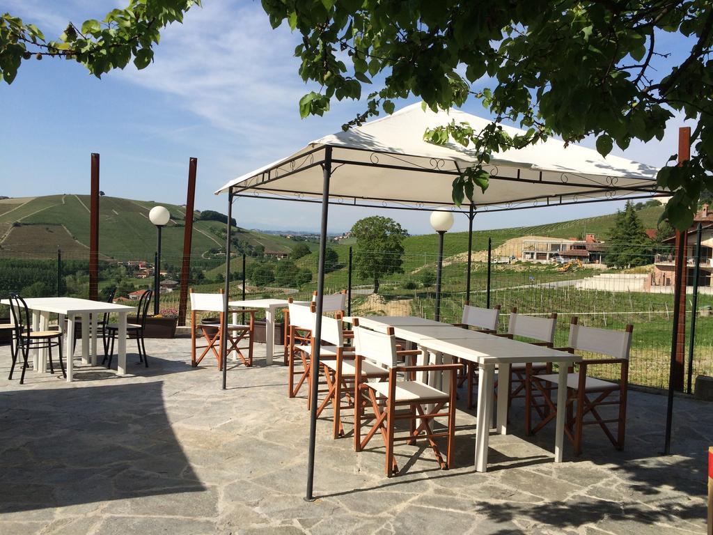 La Terrazza Del Barbaresco Bed & Breakfast Neviglie Dış mekan fotoğraf