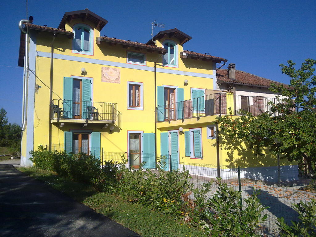 La Terrazza Del Barbaresco Bed & Breakfast Neviglie Dış mekan fotoğraf