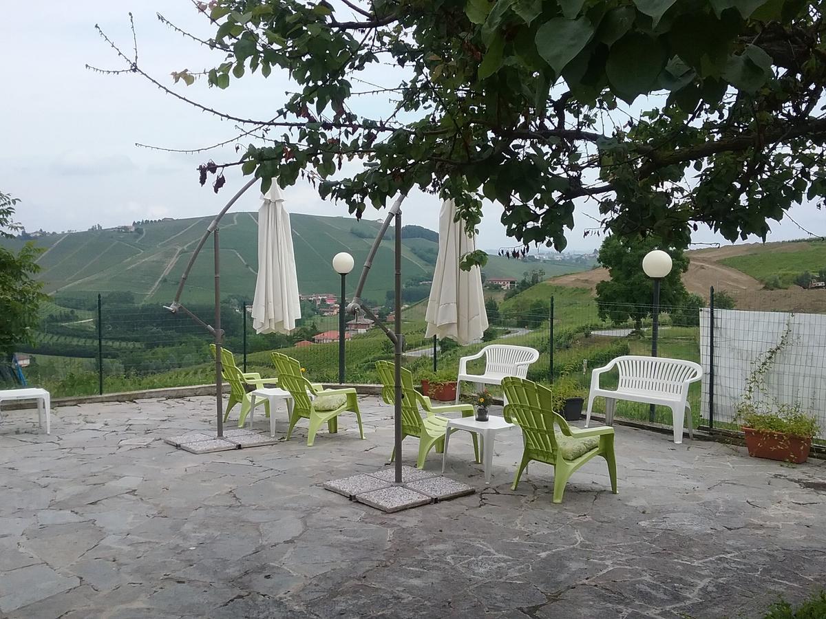 La Terrazza Del Barbaresco Bed & Breakfast Neviglie Dış mekan fotoğraf