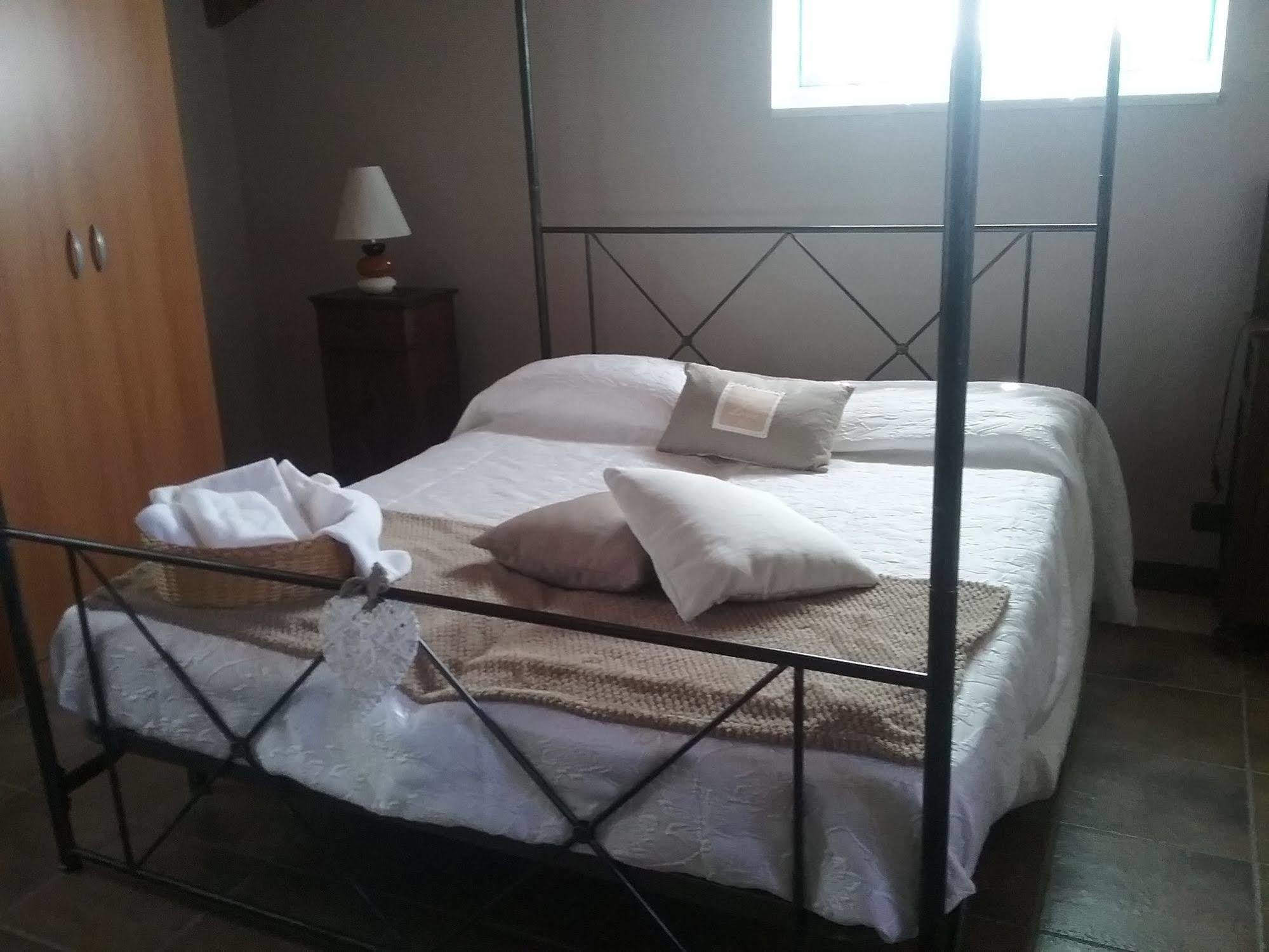 La Terrazza Del Barbaresco Bed & Breakfast Neviglie Dış mekan fotoğraf
