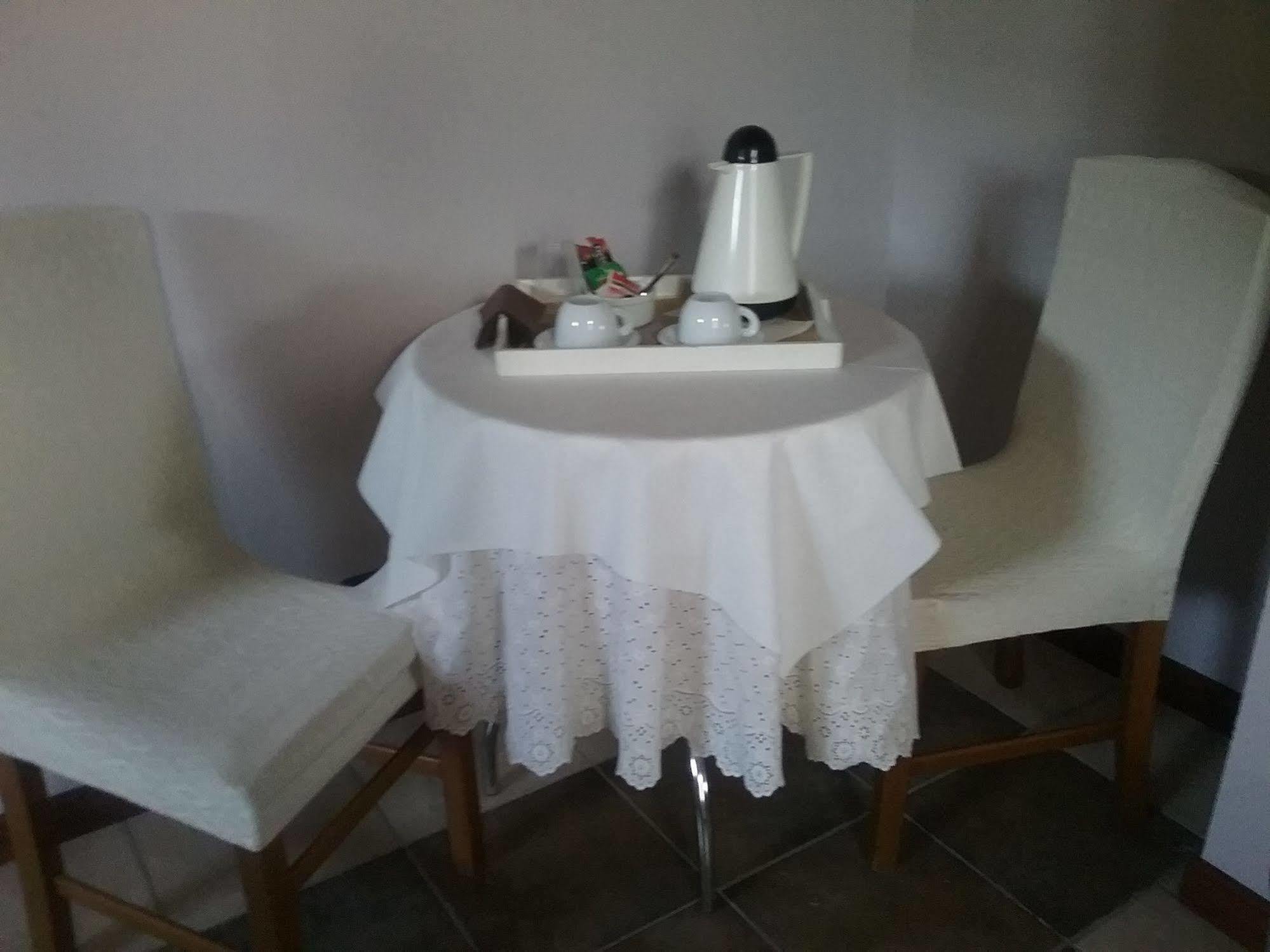 La Terrazza Del Barbaresco Bed & Breakfast Neviglie Dış mekan fotoğraf